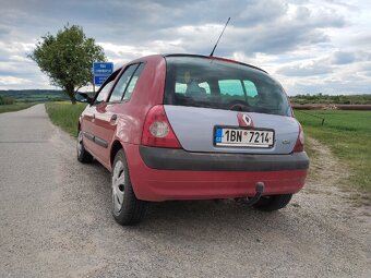 Renault Clio - 2
