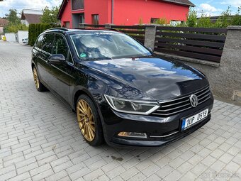 VW Passat Variant B8 2.0 TDI 110kw 8/2015 / NAVI - 2