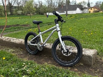 EARLY RIDER Seeker X 16,prémiové kolo,kotouč. brzdy - 2