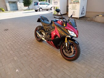 Suzuki GSX-S 1000 F - 2
