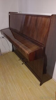 Prodám pianino - 2