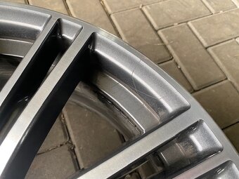 BMW 5 G30 31 INDIVIDUAL DISK KOLESO 20" ET30 - 2