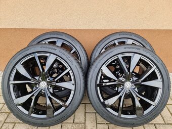 18″ 5×100 VW T-CROSS / TAIGO + 215/45R18 HANKOOK letné NEW - 2