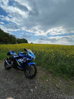 Suzuki gsxr 125 - 2