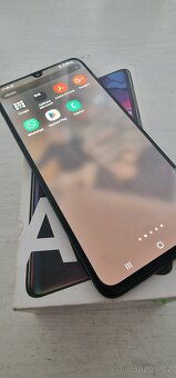 Samsung galaxy A70 128GB a 6Gb ram top stav - 2