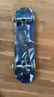 Skateboard Life is Porno - podepsaný - 2