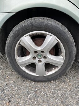 5x100 R 16 skoda letni - 2