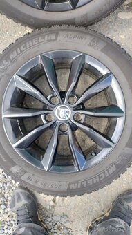 Originál 4x kola Škoda s pneu zimní Michelin 205/55R16 - 2