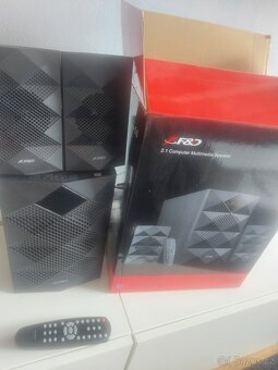 Reproduktory Fenda F&D A180X 2.1, bluetooth, rádio, USB, - 2