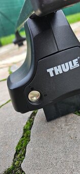 Střešní nosič Thule Square Black Mazda 3 - 2