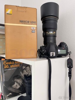 Špičkový odlehčený teleobjektiv Nikkor 300mm f4 nový - 2