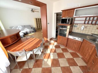 Pronájem byt 2+kk, 65㎡ - 2