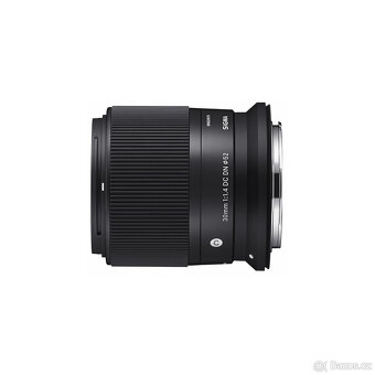 SIGMA 30 mm f/1,4 DC DN Contemporary pro Canon RF - ZÁRUKA - 2