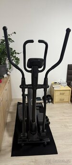 Elektromagnetický eliptický trenažér +podložka - 2