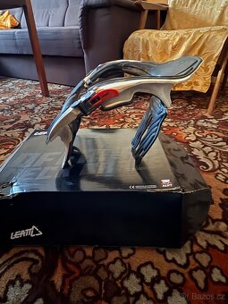 Krční chránič leatt - 2