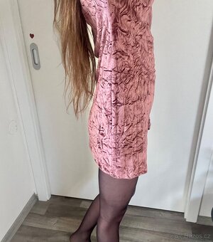 Lesklé šaty Zara - 2