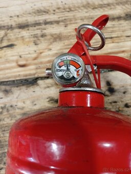Práškový hasicí přístroj - 2