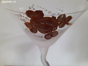 Skleněné poháry s ozdobou - 2