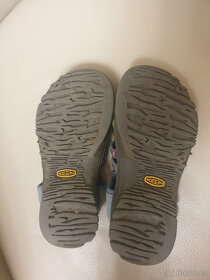 Keen waterproof velikost 31 - 2
