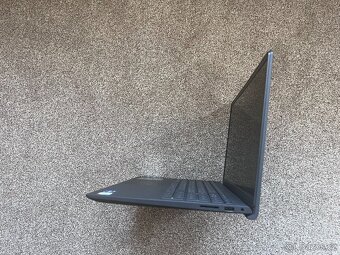 Dell Inspiron 15 3000 (3511) - Top ta - 2