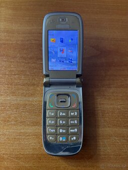 Nokia 6131 - 2