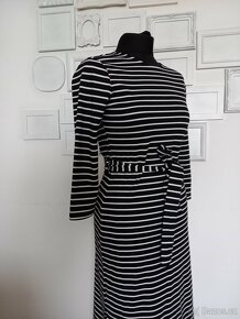 Maxi černé pruhované šaty - 2