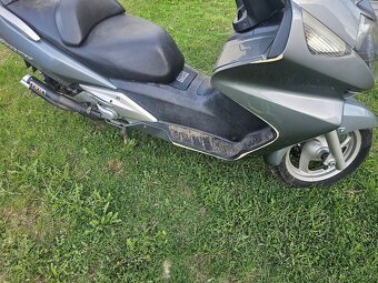 Honda Silverwing 600 - 2