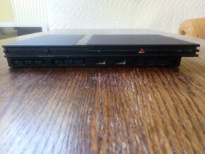 Playstation PS2 Slim + příslušenství a hry - 2