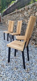 Masivní dubové židle k jídelnímu stolu - 2