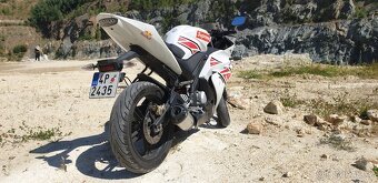 Yamaha yzf r125 - 2