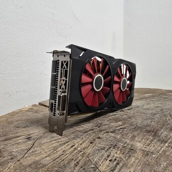 AMD Radeon RX 570 8GB XFX - 2