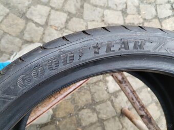 265/30/19 letni pneu GOODYEAR 265/30 R19 - 2