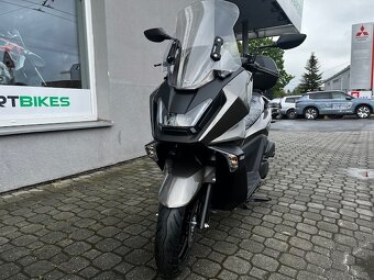 Kymco SkyTown 125 - 2