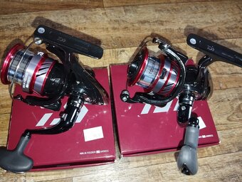 2x nový daiwa ninja 6000 ss feeder - 2