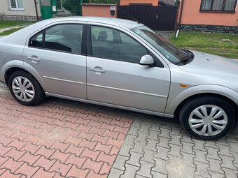Ford Mondeo Ghia 2.0i 107 kw - automat - 2