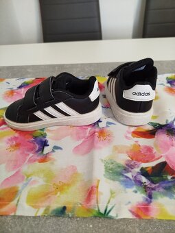 Boty adidas - 2