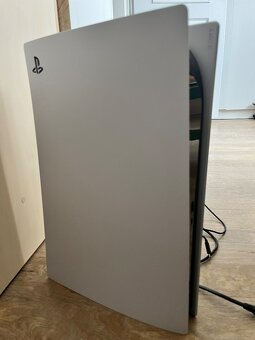 PS5 1TB s mechanikou + Gamepad + hry - 2