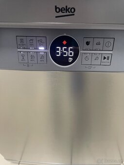 Nepoužitá myčka Beko BDFN26640XC - 2