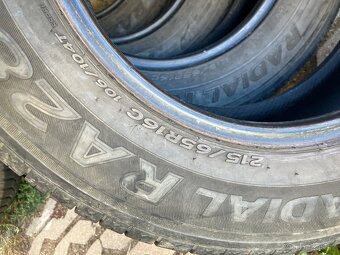 Pneu 215/65 R16C - 2