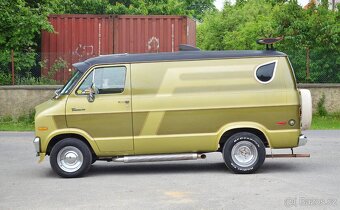 Dodge Tradesman 200 (1974) - 2