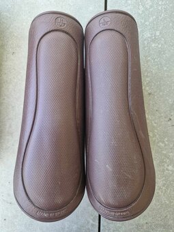 Drezurní kamaše Royal GATUSOS přední. - 2