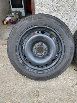 Komplet kola 185/60R15 - 2