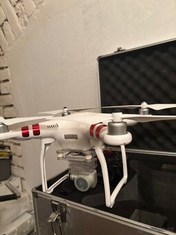 Dron DJI Phantom 3 Standard - 2