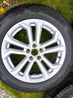 Prodám zimní NEXEN 235/60 R18+alu disky - Volvo XC 60 - 2