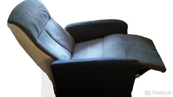 Rozkládací křeslo – použité, pohodlné - 2