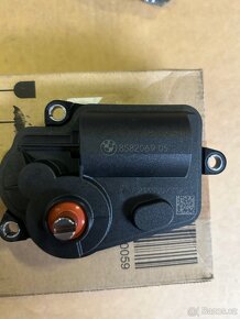 BMW X3 G01 X4 G02 X5 G05 X7 G07 klapka výfuku - 2