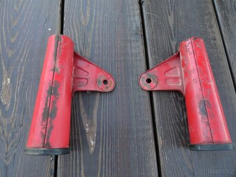 Držáky světlometu/praporky 3 ČZ 476/477 - 2