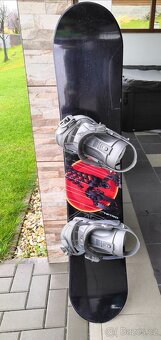 Prodám snowboard a boty. - 2