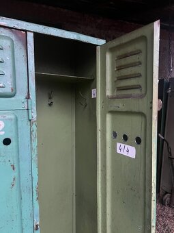 Dílenské šatní skříně industriální - 2