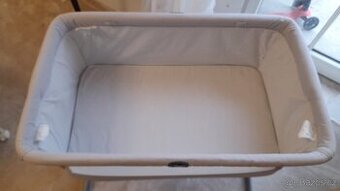 Cestovní postýlka Chicco next2me - 2